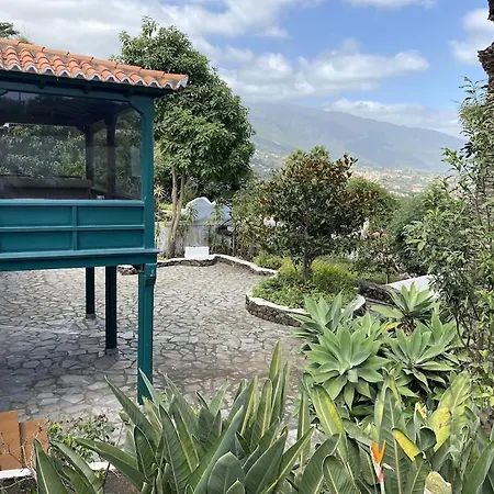 Spacious Characterful With Spectacular Views In Quiet Rural Setting. * Breña Alta