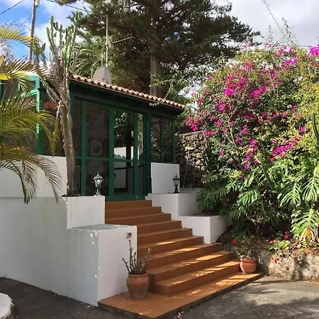 Spacious Characterful With Spectacular Views In Quiet Rural Setting. Villa Breña Alta